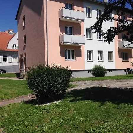 Appartamento Am Loewenpark Melk