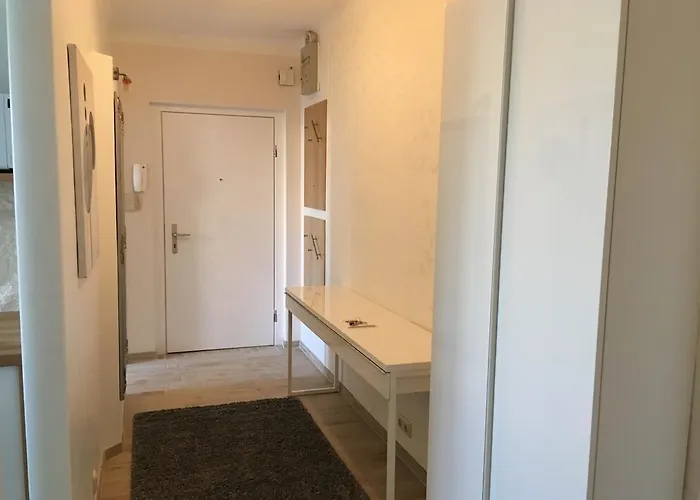 Am Loewenpark דירה *